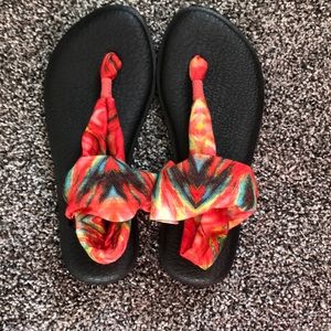 Sanuk Sandals size 7